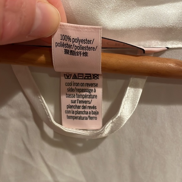 Victoria's Secret "Something Blue" Rhinestone BRIDE White Robe with‎ Tie O/S - Picture 9 of 10